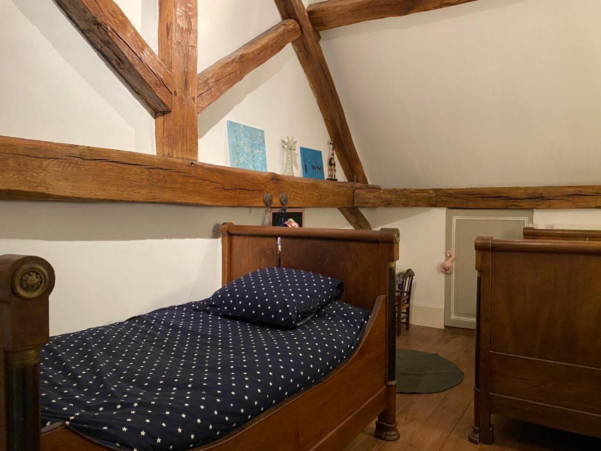 Le Pigeonnier De Saint-Loup Bed And Breakfast Екстер'єр фото
